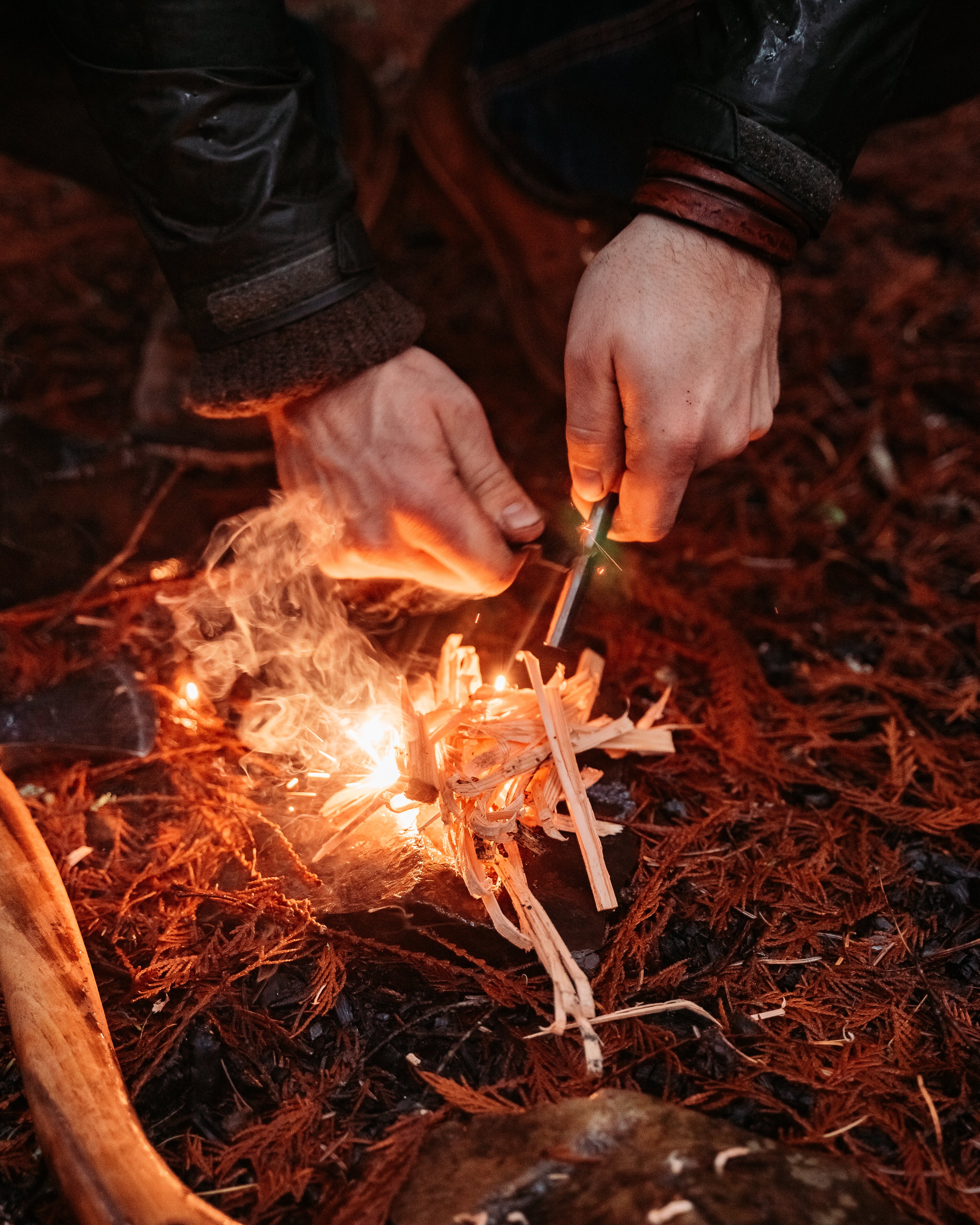 How to Start a Fire with a Ferrocerium Rod.